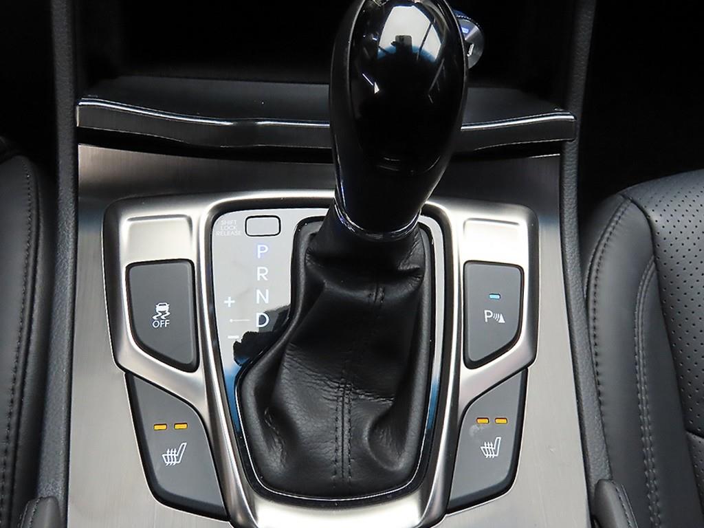 HYUNDAI Grandeur - Vista 10