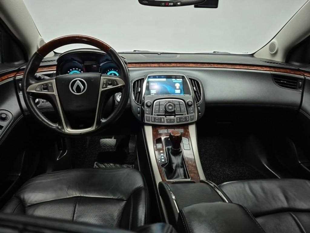 DAEWOO Alpheon - Vista 7