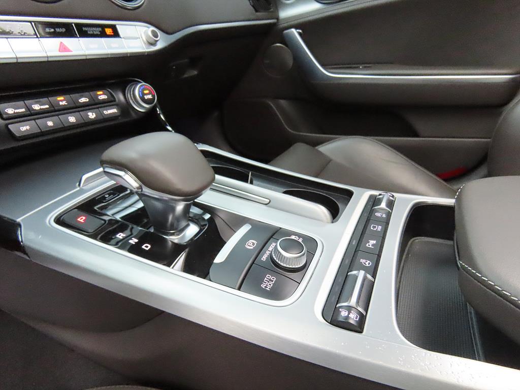 KIA Stinger - Vista 11