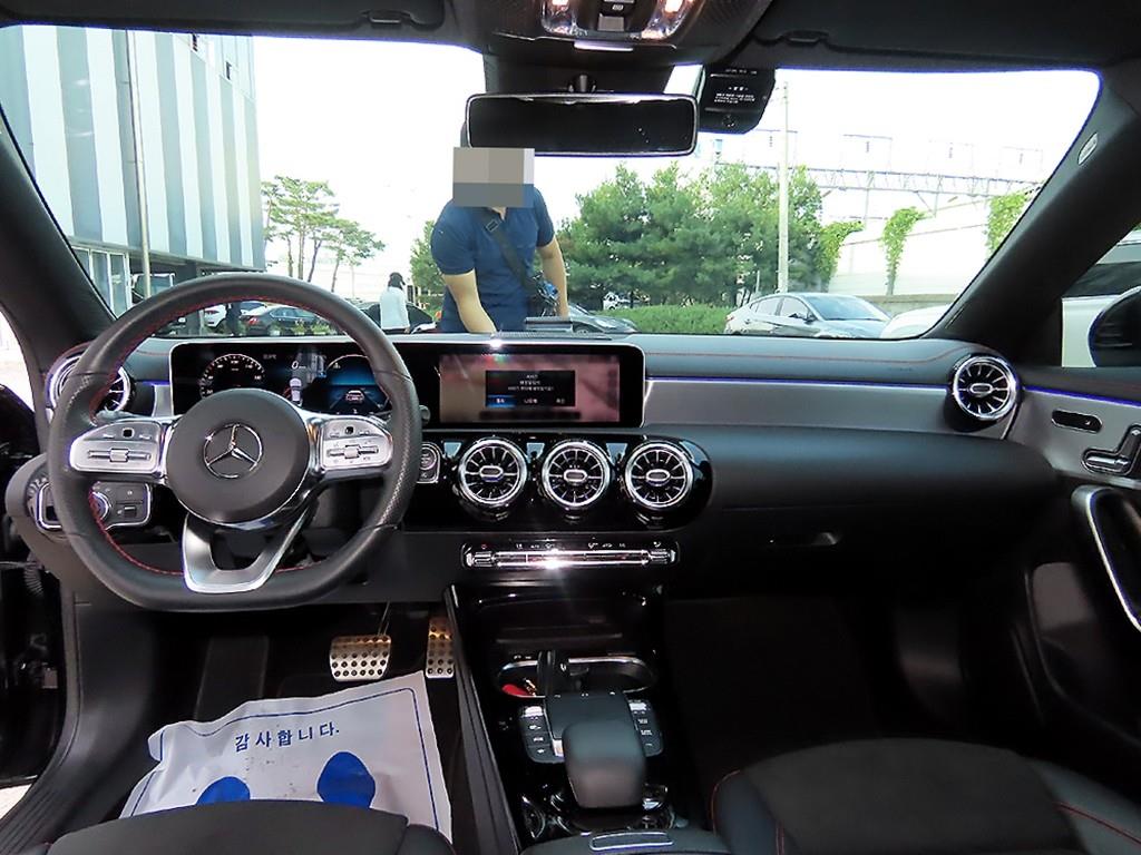 Mercedes Benz CLA Class - Vista 7