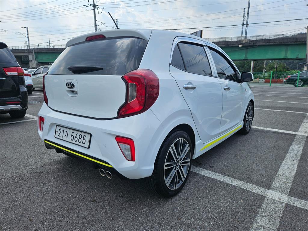 KIA Morning - Vista 4