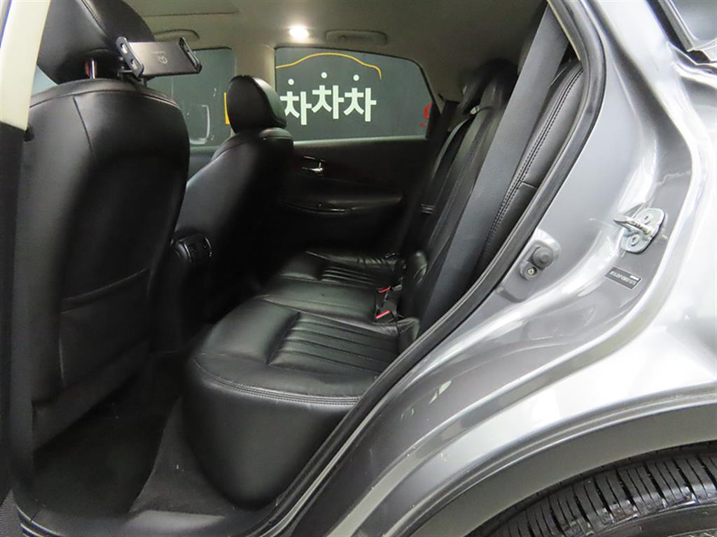 Infiniti EX - Vista 7