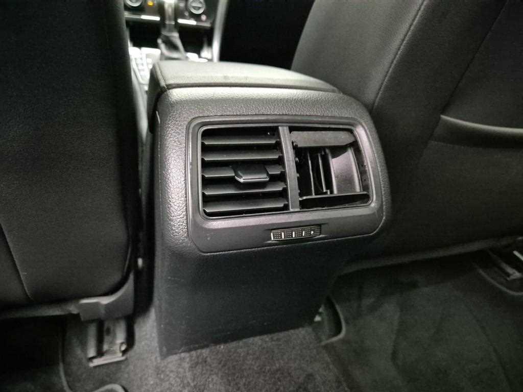 Volkswagen Golf 2014 Blanco - Importación desde Corea - HF Imports Iquique - Foto 18