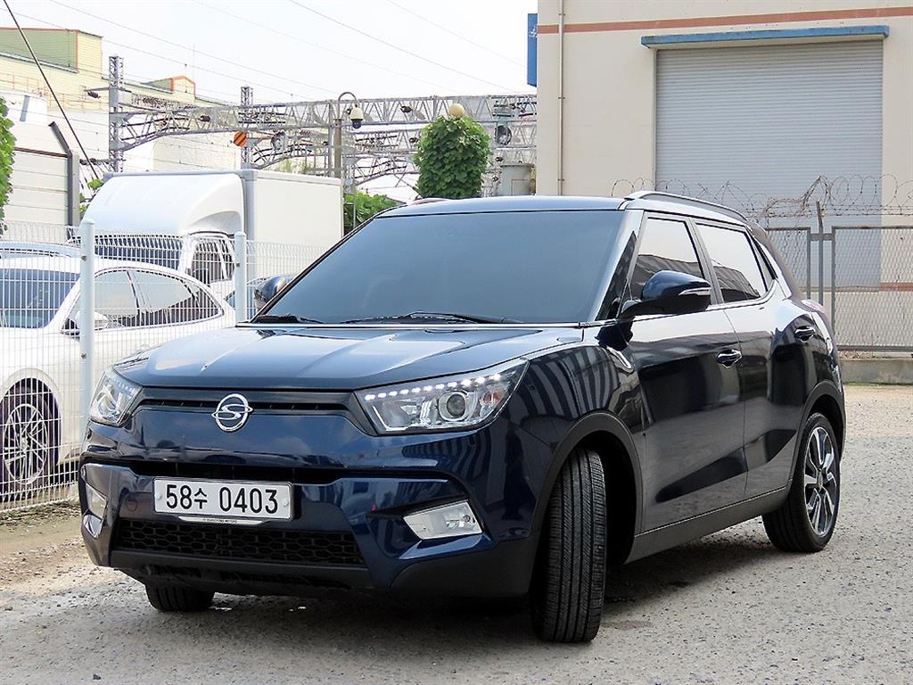 Ssangyong Tivoli - Vista 2