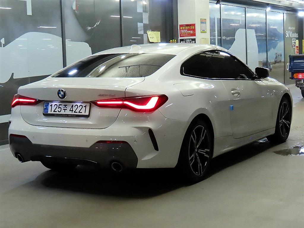 BMW 4 Series - Vista 4