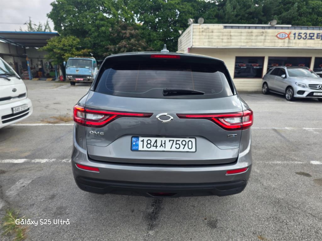 SAMSUNG QM6 - Vista 4