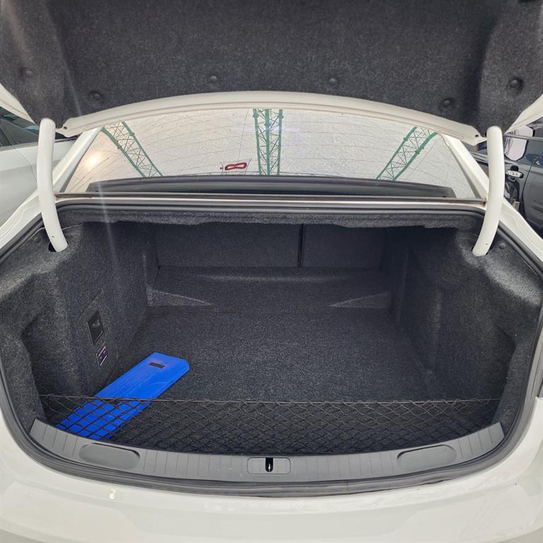 Chevrolet Impala - Vista 12