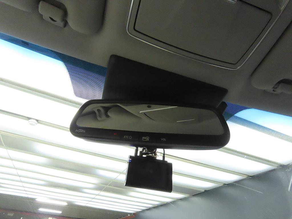 HYUNDAI Equus - Vista 12