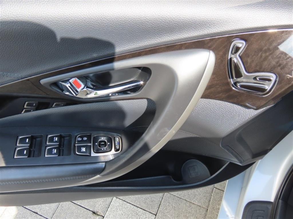 HYUNDAI Grandeur 2011 - Importación desde Corea - HF Imports Iquique - Foto 12