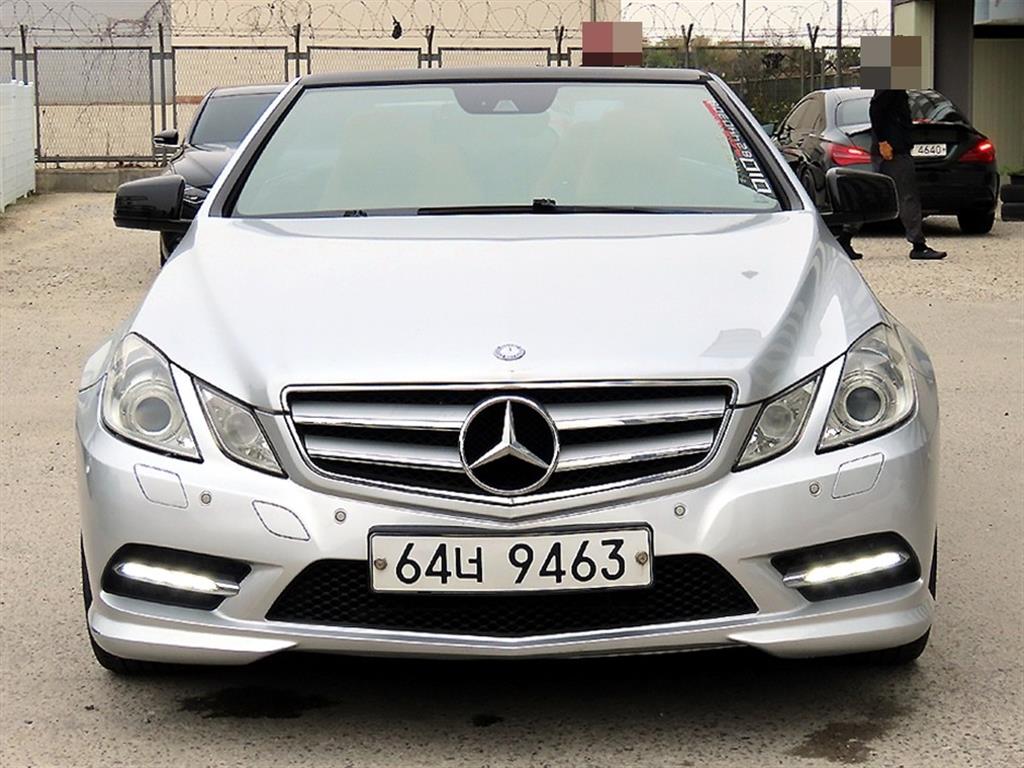 Mercedes Benz E class - Vista 5