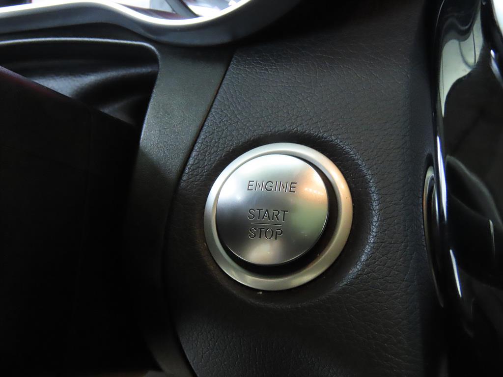 Mercedes Benz GLC Class 2019 Negro - Importación desde Corea - HF Imports Iquique - Foto 13