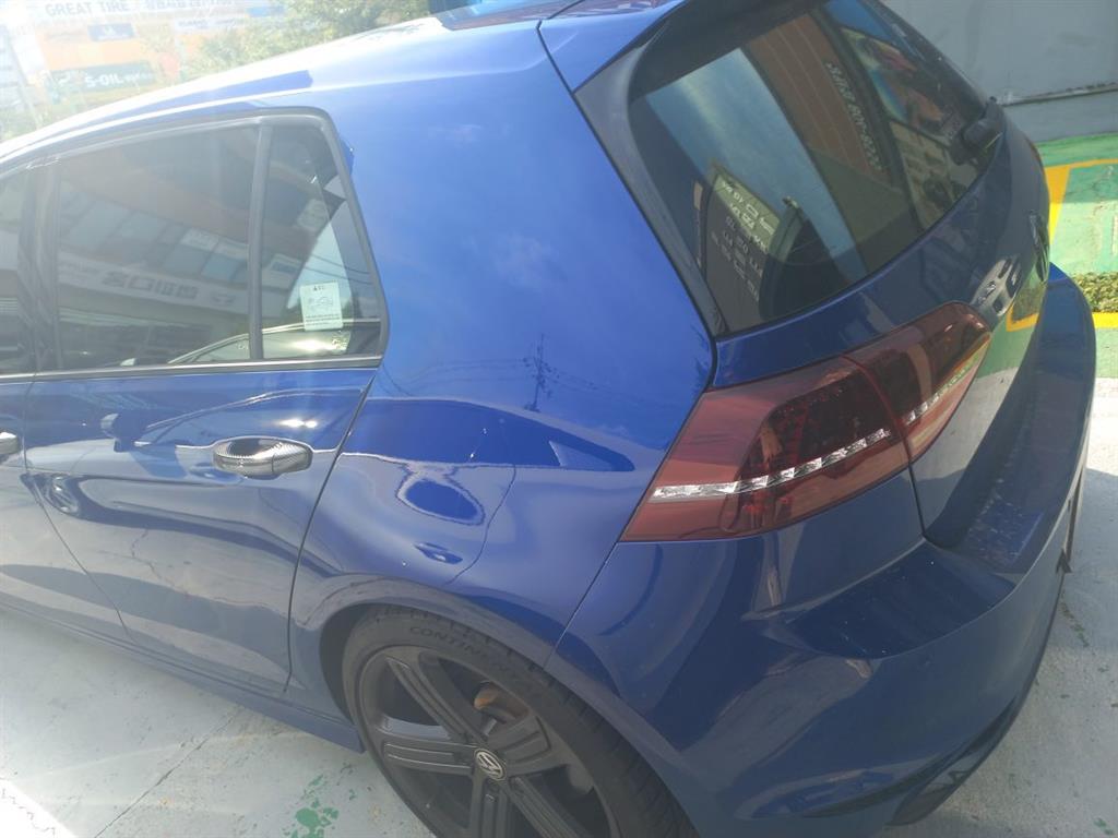 Volkswagen Golf - Vista 3