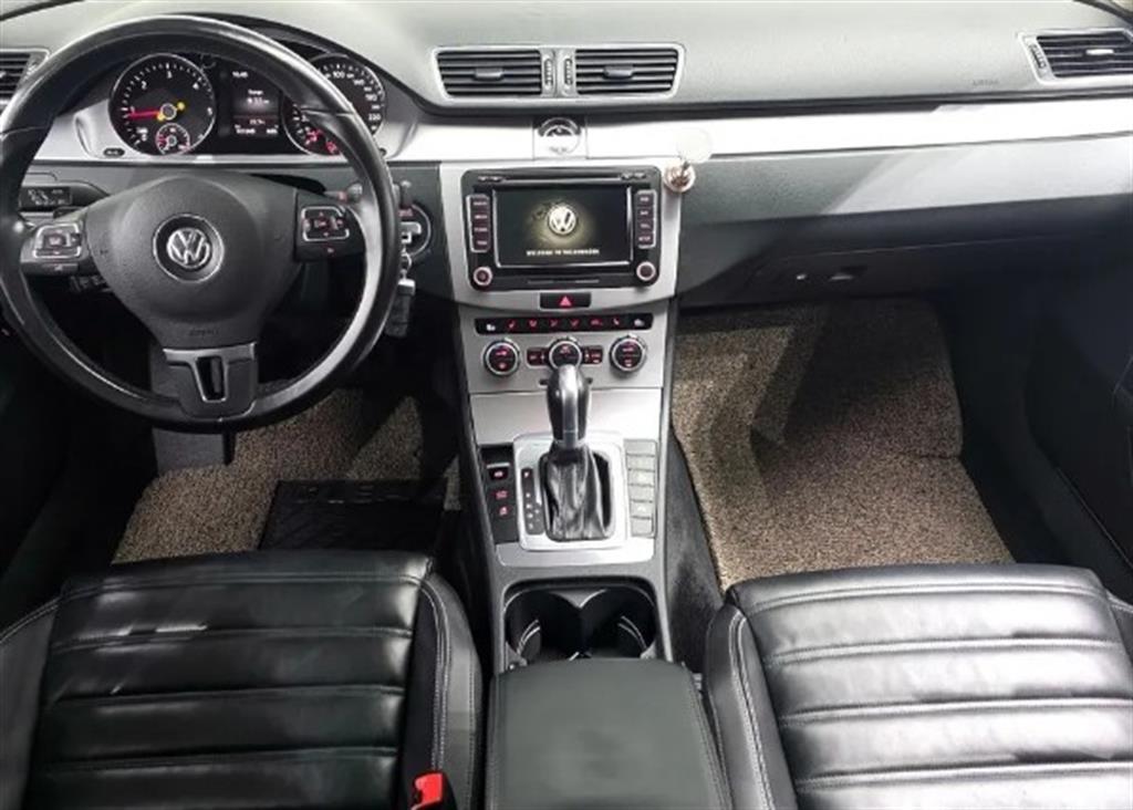 Volkswagen CC - Vista 6