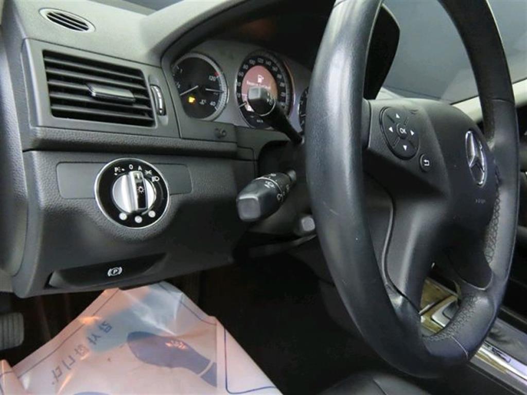 Mercedes Benz C Class 2009 Plateado - Importación desde Corea - HF Imports Iquique - Foto 17