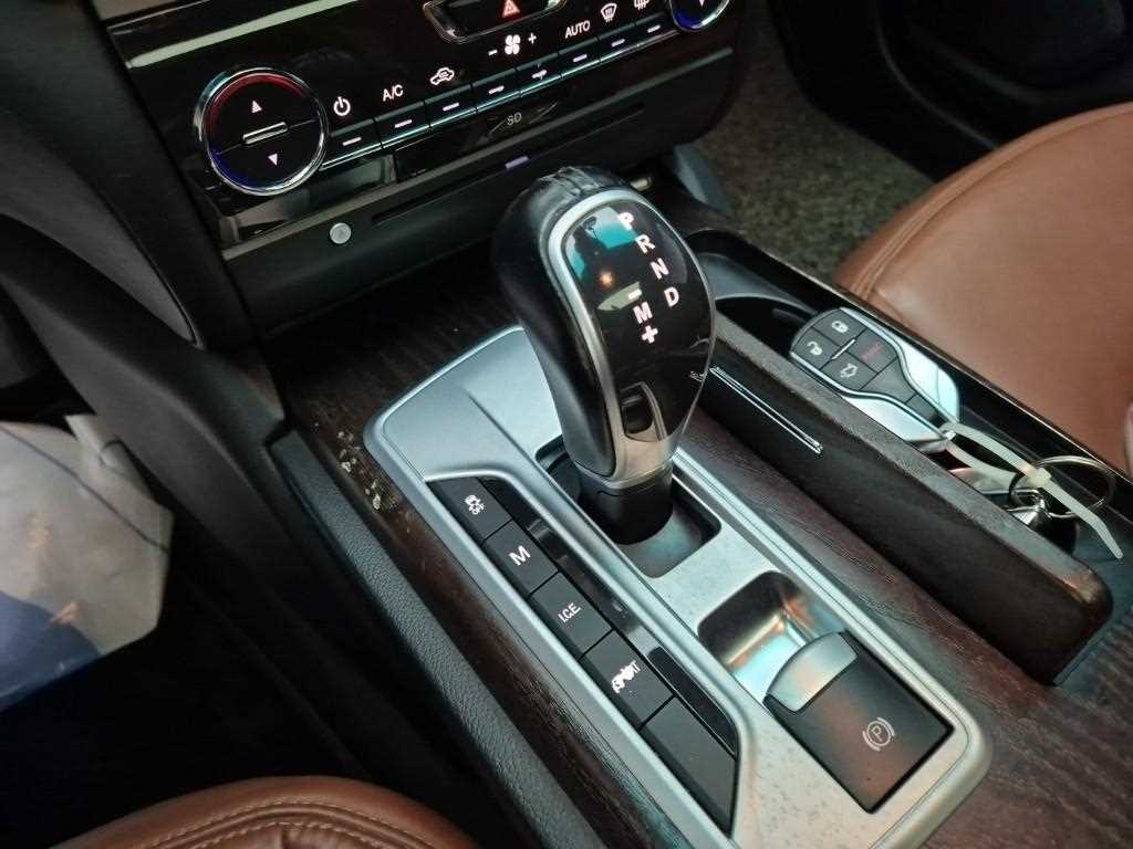 Maserati Ghibli - Vista 8