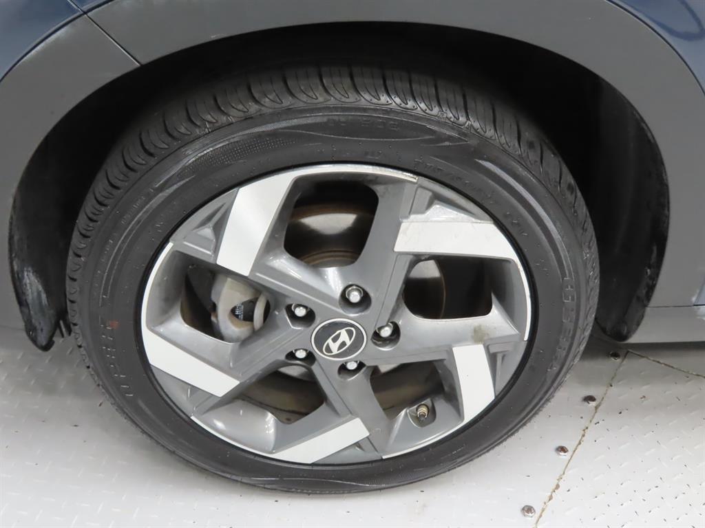 HYUNDAI Venue - Vista 9