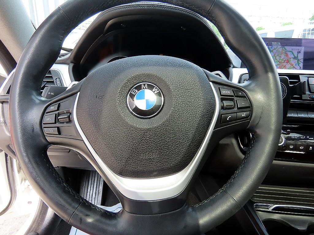 BMW 4 Series - Vista 8