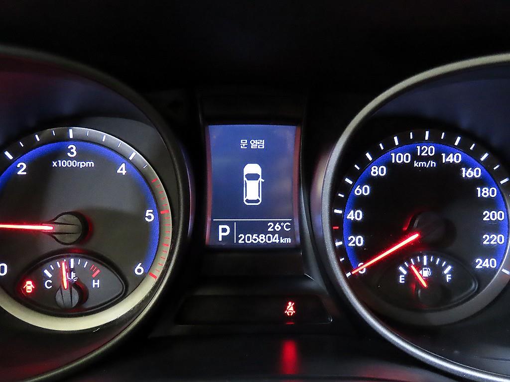 HYUNDAI Santa Fe - Vista 9