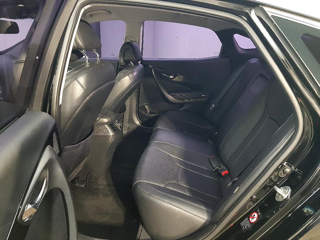 HYUNDAI Grandeur - Vista 9