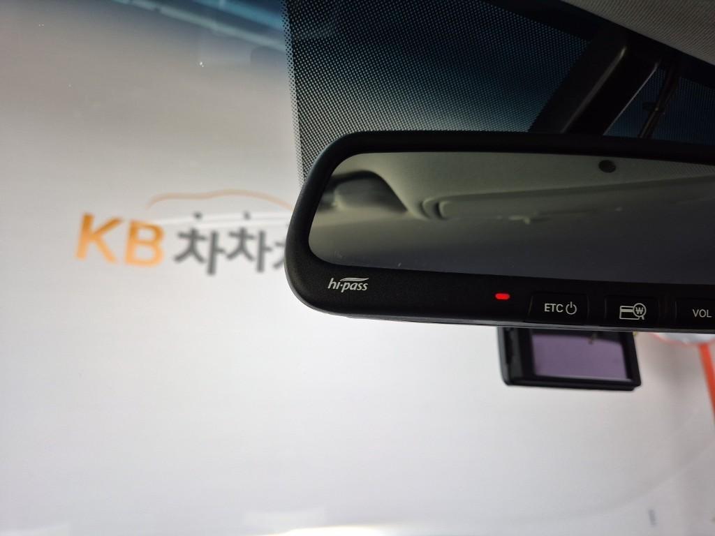 KIA K5 2018 Negro - Importación desde Corea - HF Imports Iquique - Foto 16