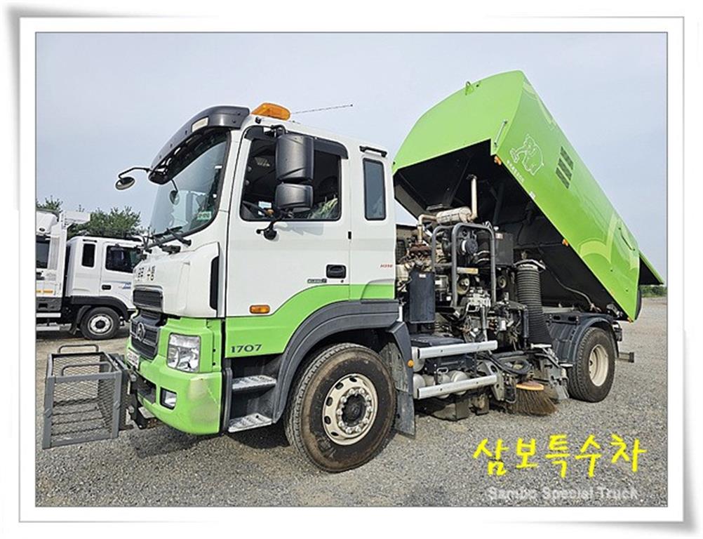 medium and large cargo Special - Vista 12