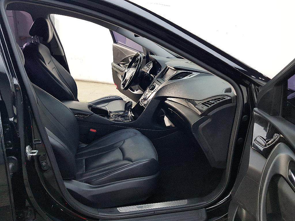 HYUNDAI Grandeur 2012 Negro - Importación desde Corea - HF Imports Iquique - Foto 14