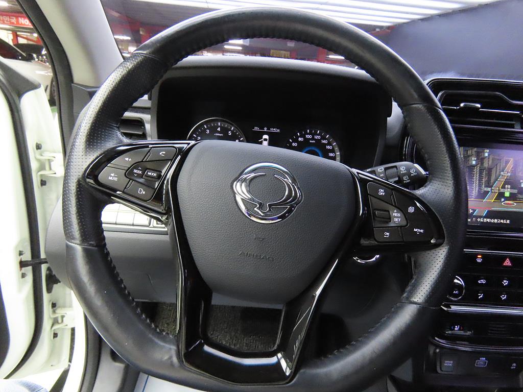 Ssangyong Tivoli - Vista 8