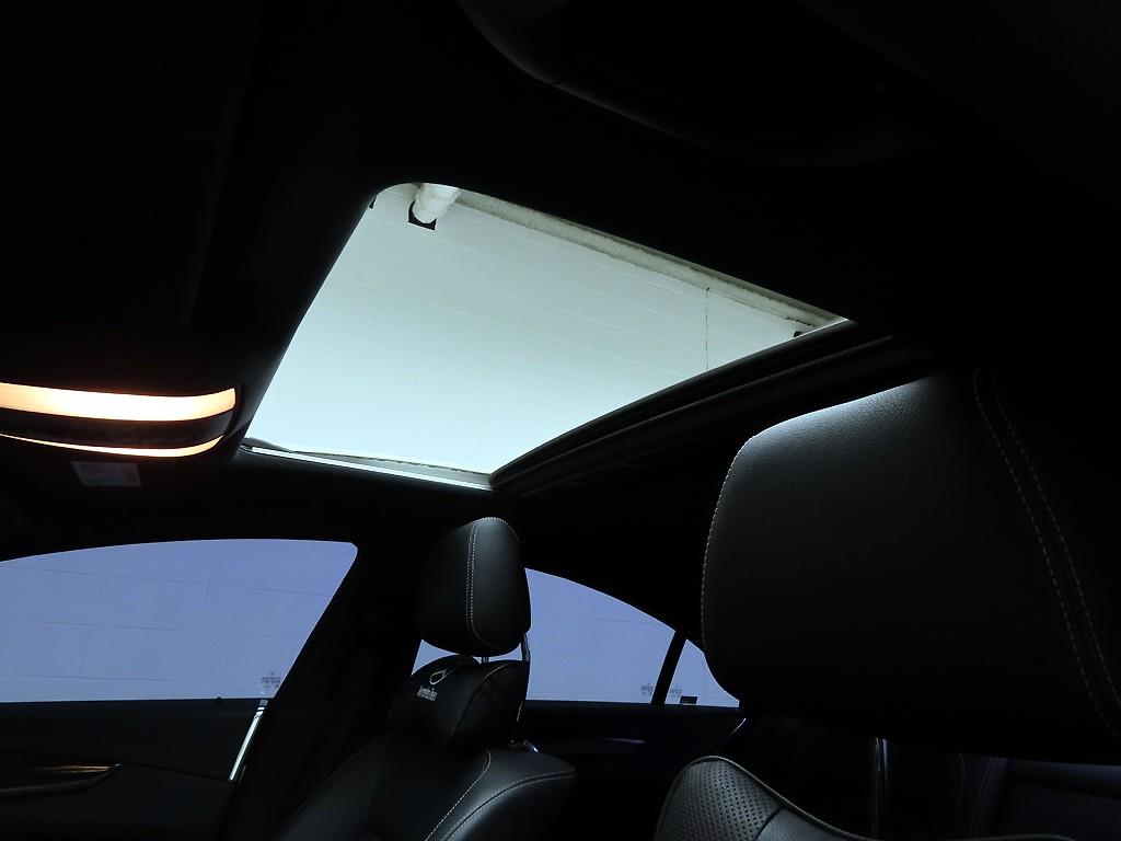 Mercedes Benz CLS Class 2014 the color of pearl - Importación desde Corea - HF Imports Iquique - Foto 16