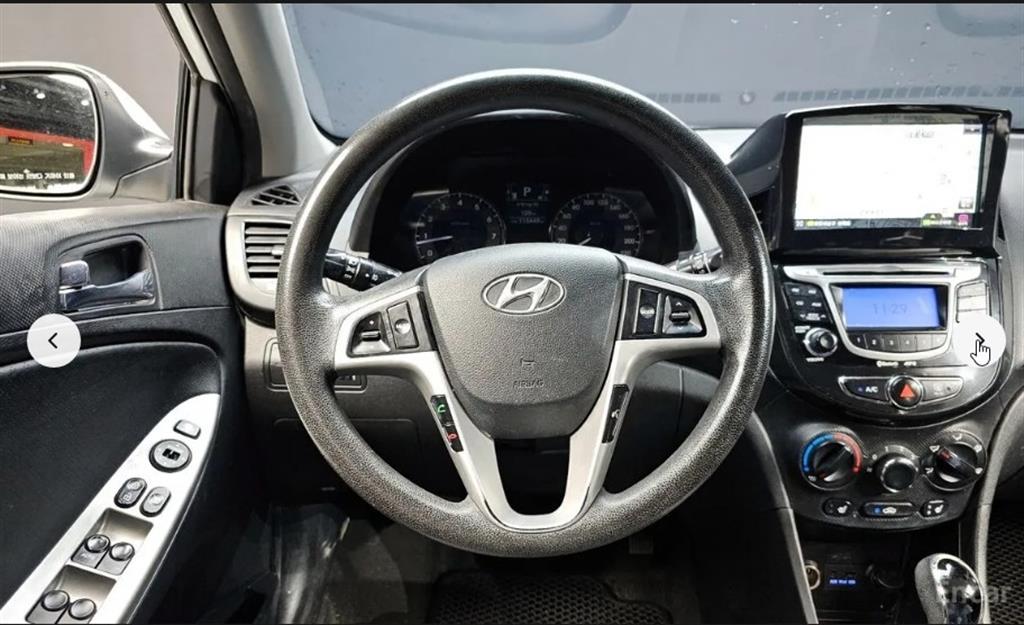 HYUNDAI Accent 2011 Blanco - Importación desde Corea - HF Imports Iquique - Foto 13