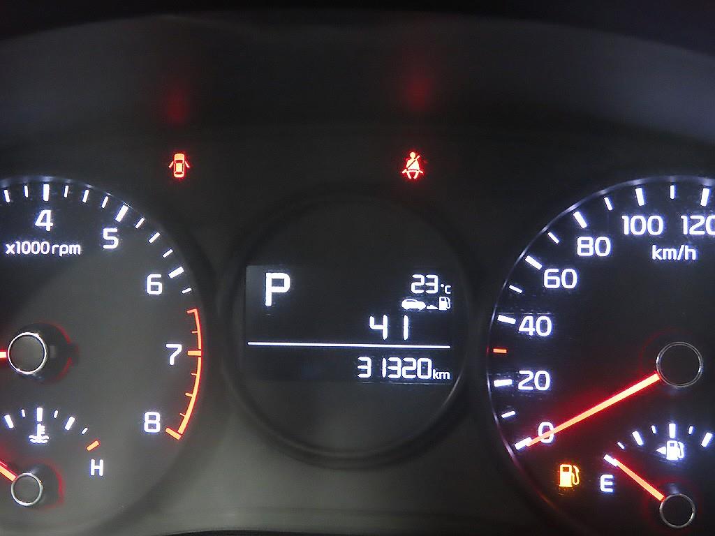 KIA Morning - Vista 11