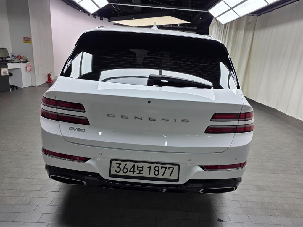 Genesis GV80 - Vista 5