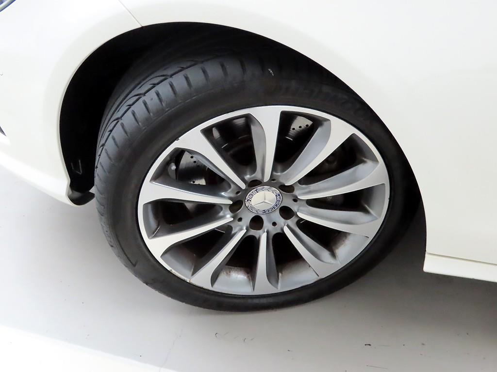 Mercedes Benz CLS Class 2014 the color of pearl - Importación desde Corea - HF Imports Iquique - Foto 19