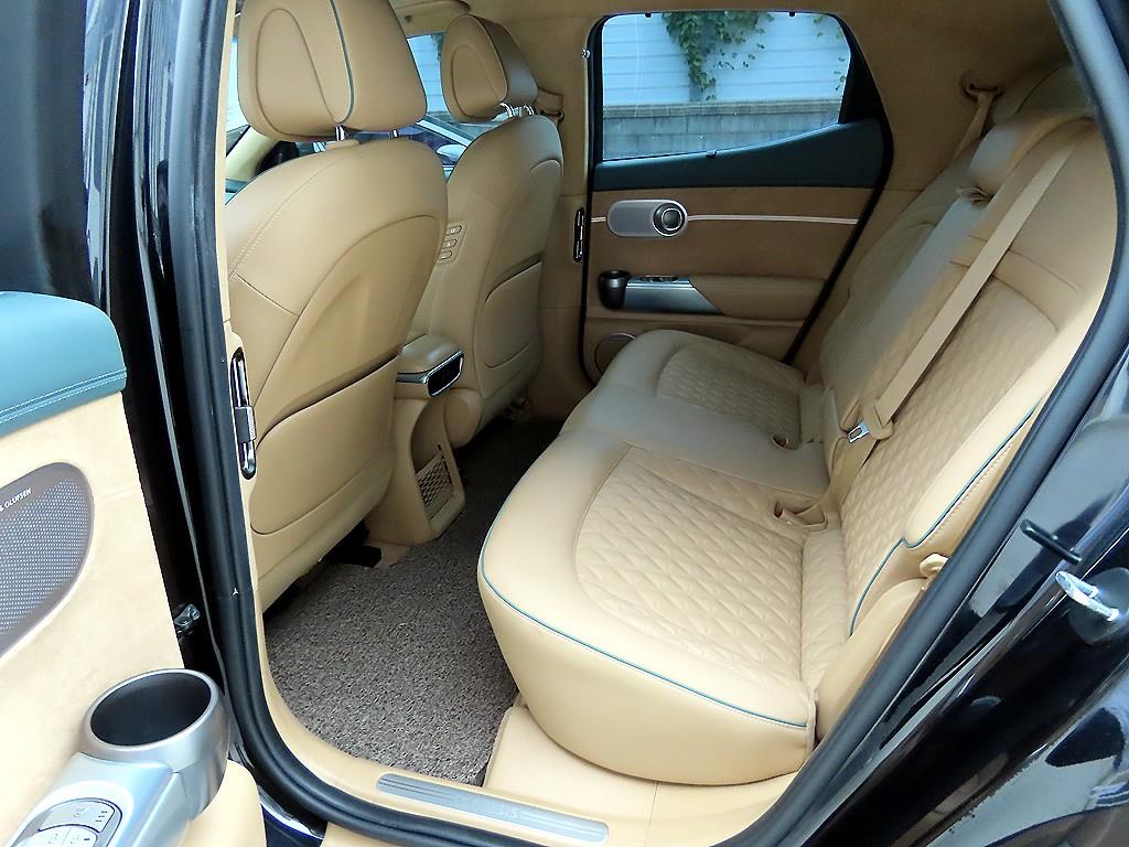 Genesis GV60 - Vista 6