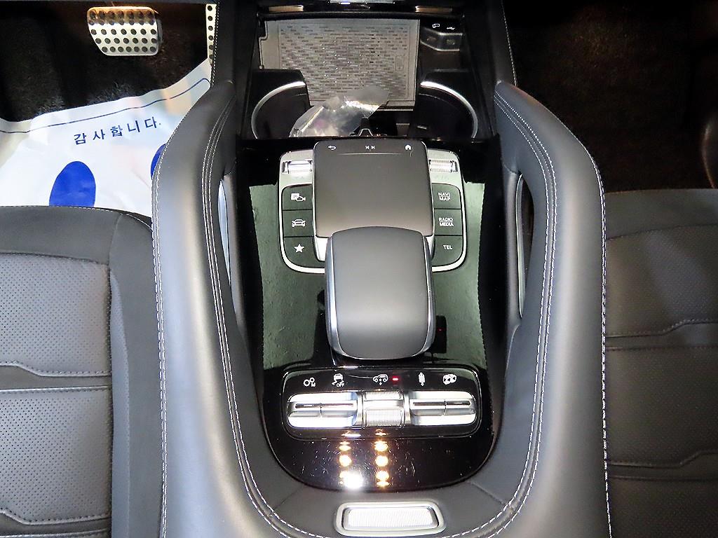 Mercedes Benz GLE Class - Vista 12