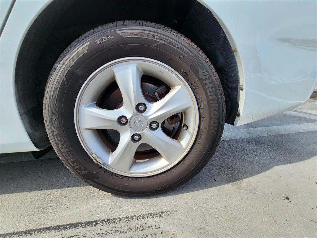 HYUNDAI Accent 2014 Blanco - Importación desde Corea - HF Imports Iquique - Foto 14