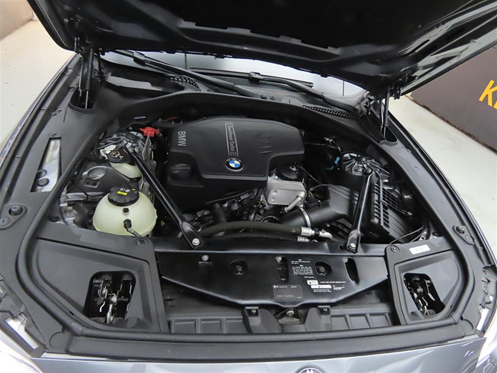 BMW 5 Series 2016 Plateado - Importación desde Corea - HF Imports Iquique - Foto 19