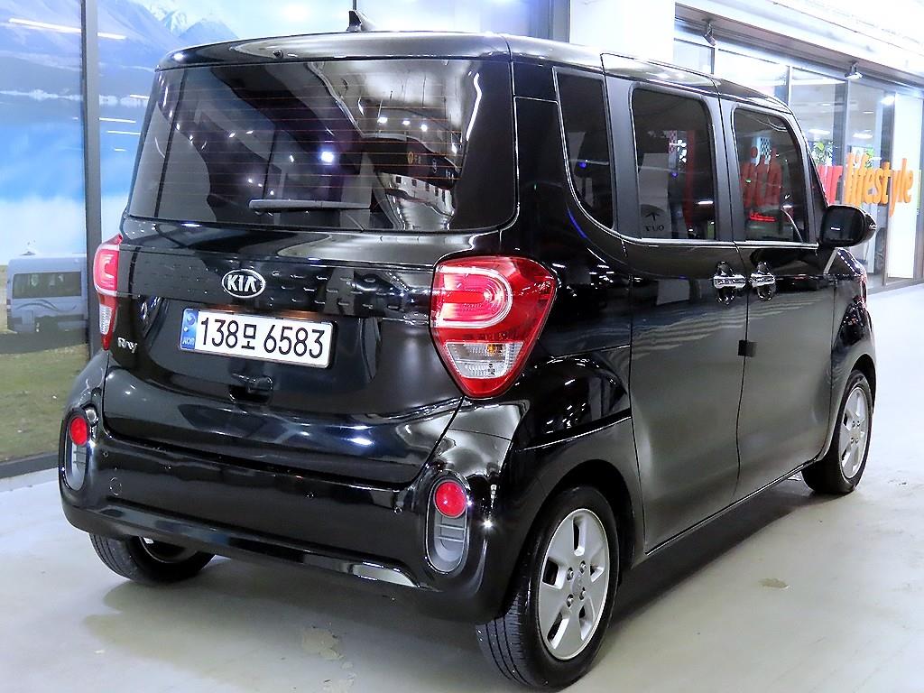 KIA Ray - Vista 4