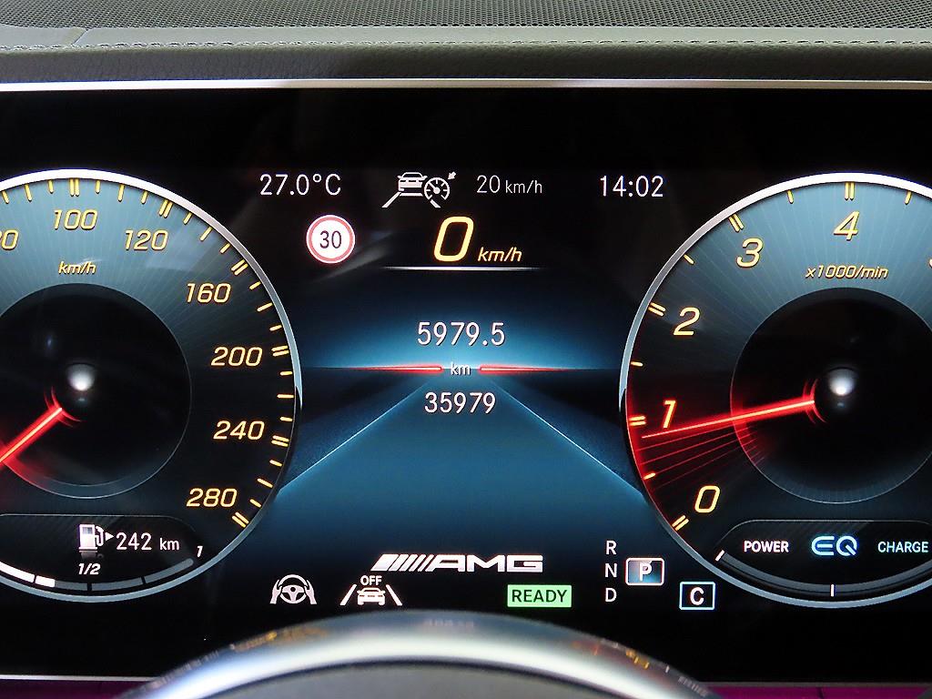 Mercedes Benz GLE Class - Vista 9