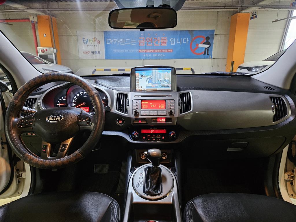 KIA Sportage - Vista 9