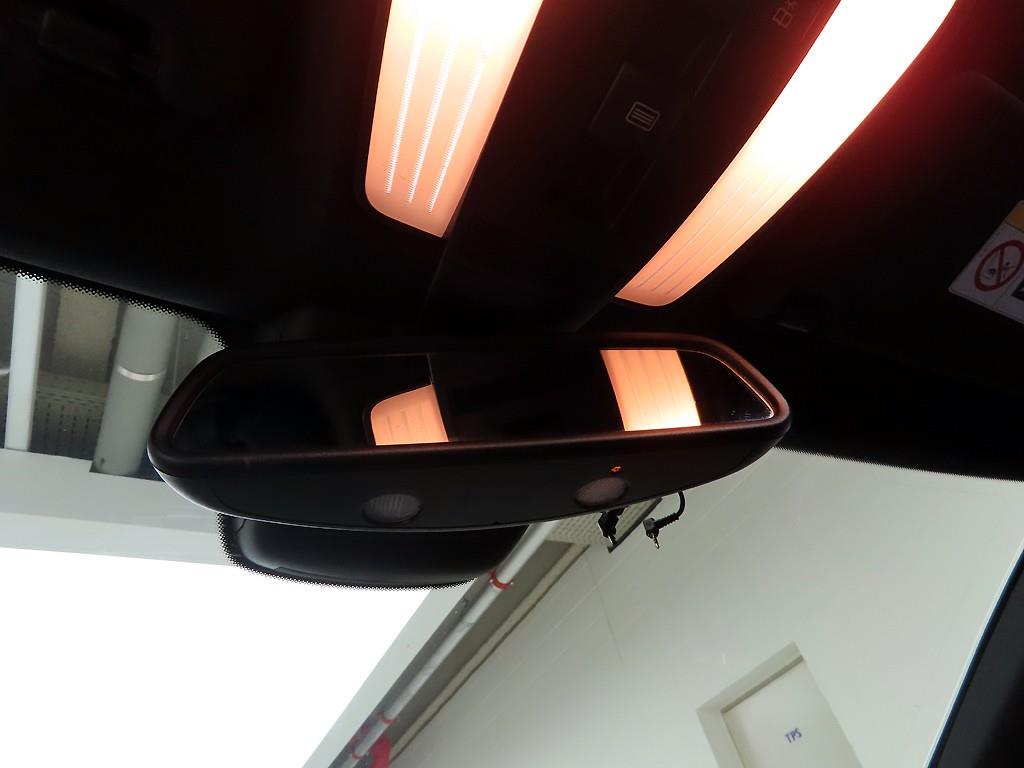 Mercedes Benz CLS Class 2014 the color of pearl - Importación desde Corea - HF Imports Iquique - Foto 15