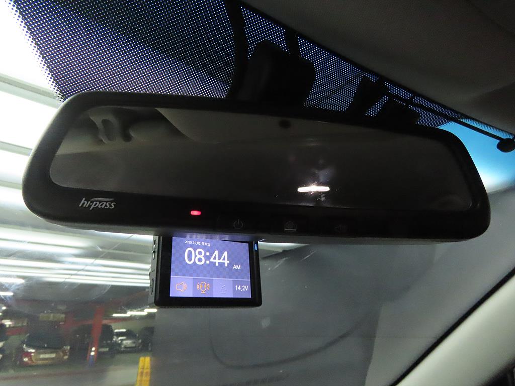 Ssangyong Tivoli - Vista 11