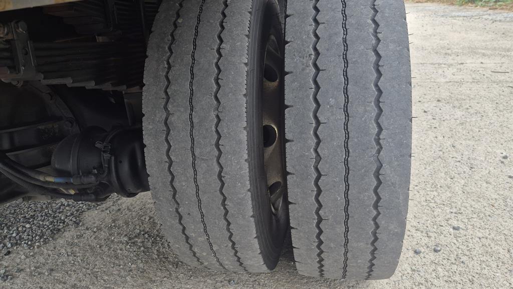 medium and large cargo truck 2024 Blanco - Importación desde Corea - HF Imports Iquique - Foto 13