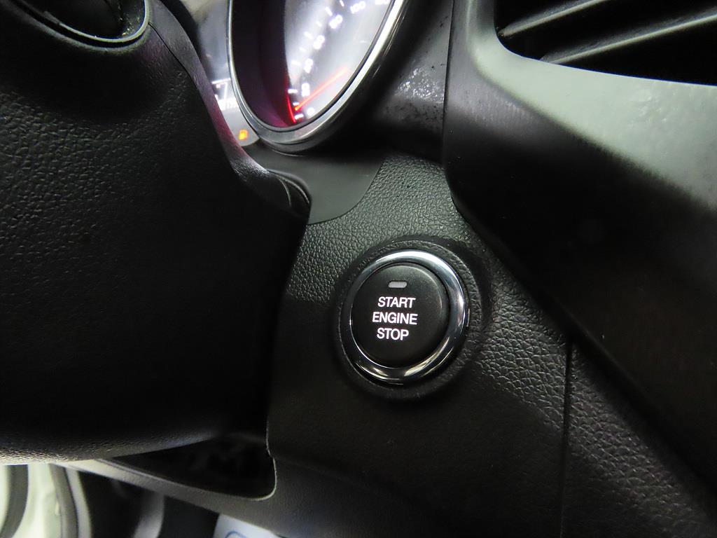 Ssangyong Tivoli 2019 Blanco - Importación desde Corea - HF Imports Iquique - Foto 13