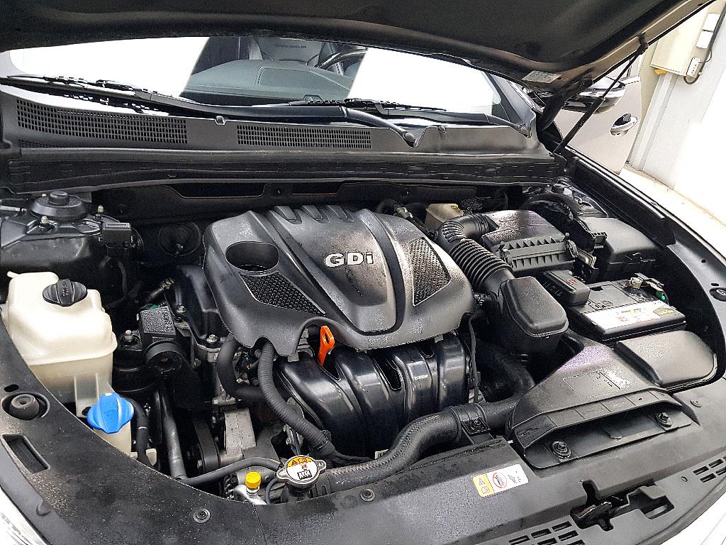 HYUNDAI Grandeur - Vista 6