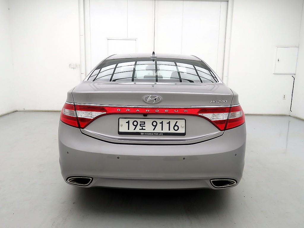 HYUNDAI Grandeur - Vista 3