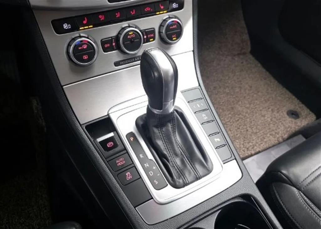 Volkswagen CC - Vista 8