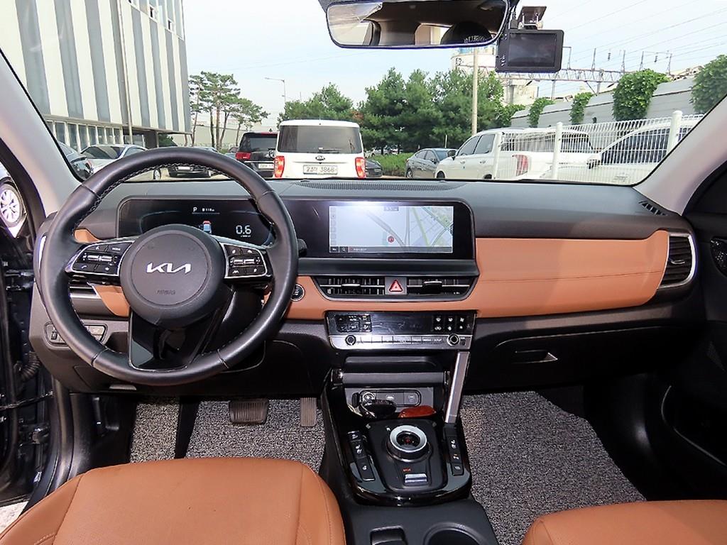 KIA Seltos - Vista 7