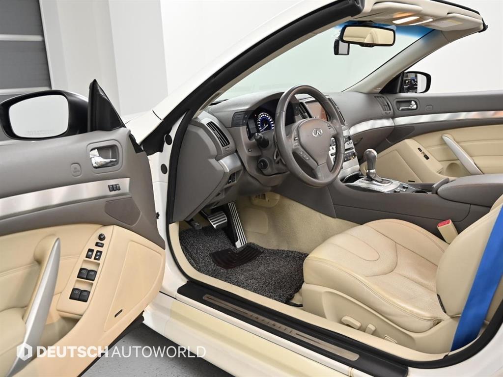 Infiniti Q - Vista 11