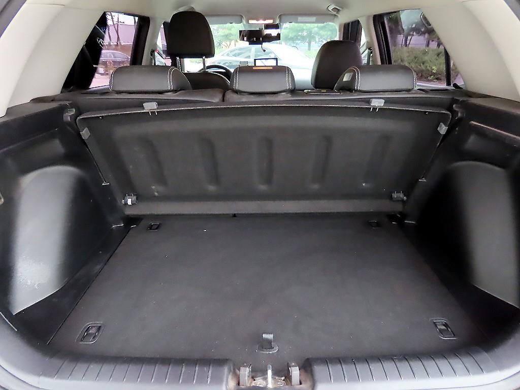 HYUNDAI Venue 2020 Negro - Importación desde Corea - HF Imports Iquique - Foto 17