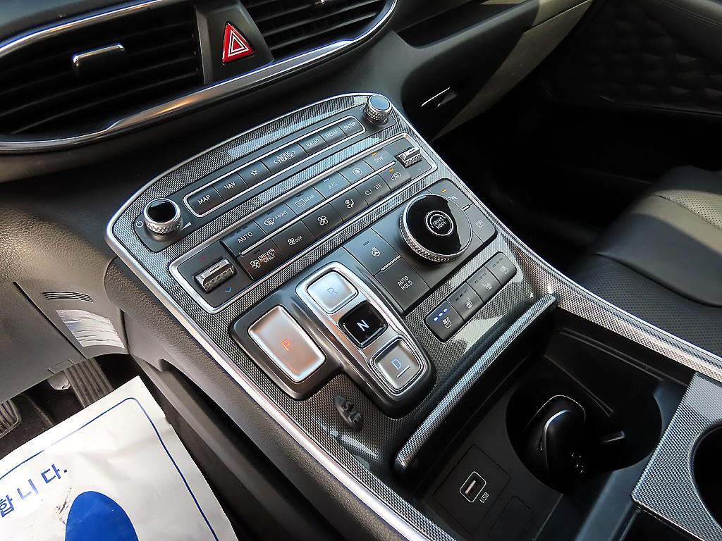 HYUNDAI Santa Fe - Vista 10